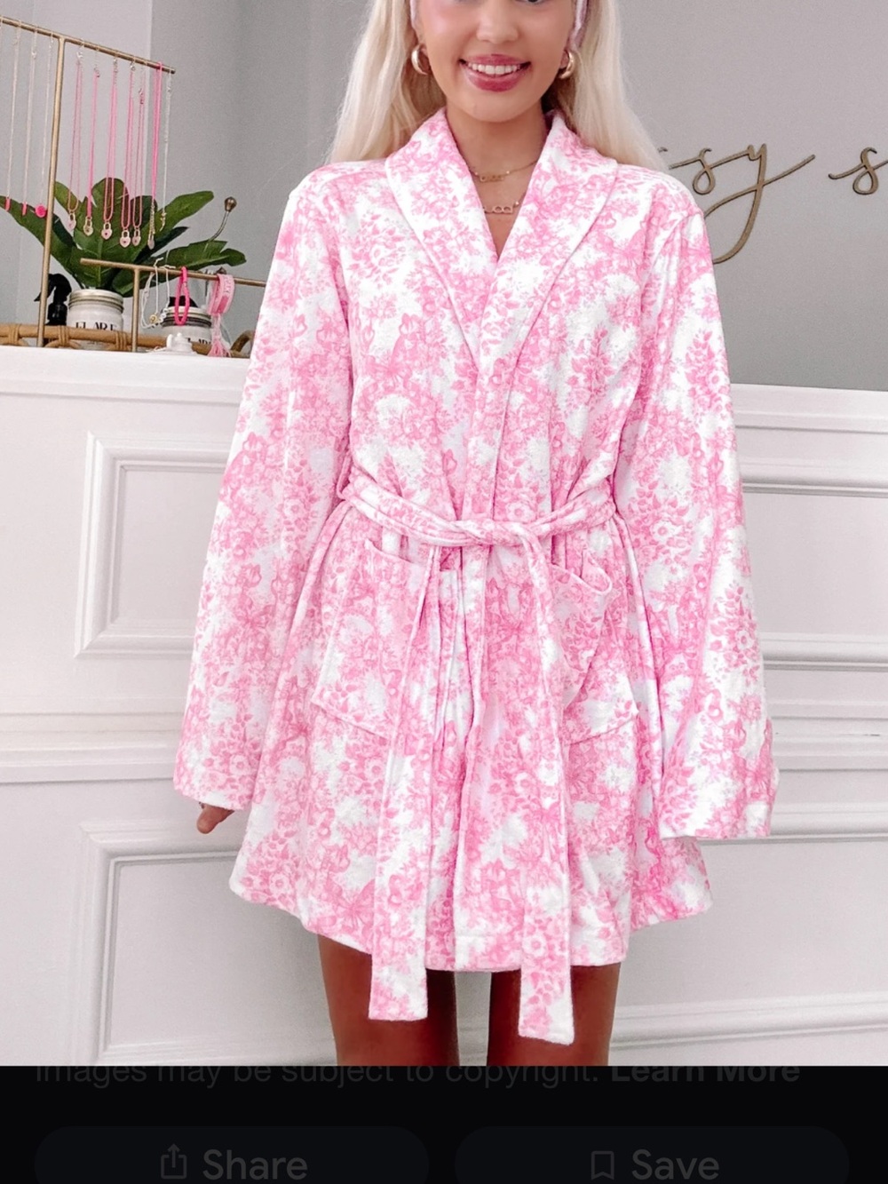 Cozy Pink Floral Shawl-Collar Robe with Tie Belt ( Love Shack Fancy Vibe ) . NW